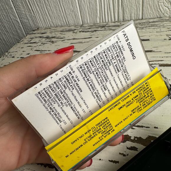 Fats Domino Timeless Treasures 16 Hits Cassette Tape Vintage Rhythm Blues Blue - Picture 3 of 7